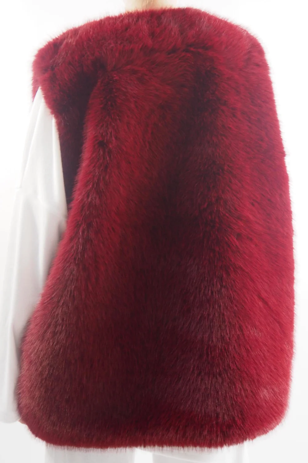 Laundry B Courchevel Faux Fur Gilet Bordeaux 5 Laundry B Courchevel Faux Fur Gilet Bordeaux - Image 3