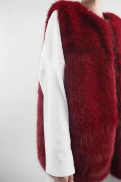 Laundry B Courchevel Faux Fur Gilet Bordeaux 11 Laundry B Courchevel Faux Fur Gilet Bordeaux -Fashion Women's Store laundry b courchevel faux fur gilet bordeaux16.jpg