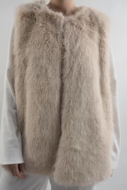 Laundry B Courchevel Faux Fur Gilet Stone 9 Laundry B Courchevel Faux Fur Gilet Stone -Fashion Women's Store laundry b courchevel faux fur gilet stone6.jpg