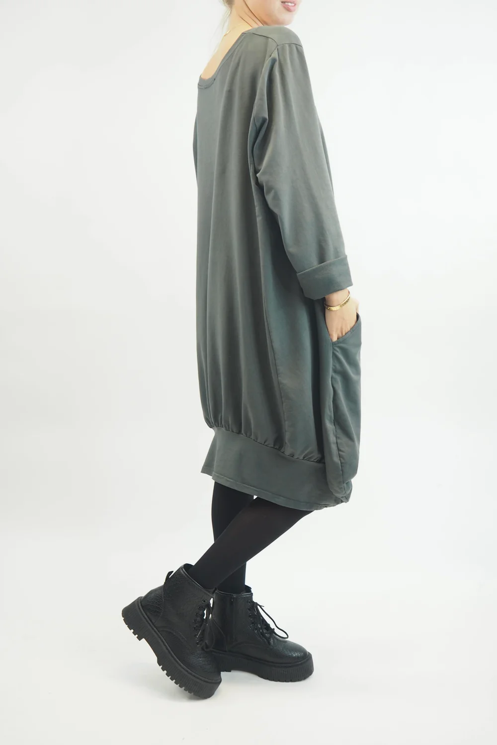Made In Italy Apres Dip Side Bubble Tunic Shadow Grey 5 Made In Italy Apres Dip Side Bubble Tunic Shadow Grey - Image 3
