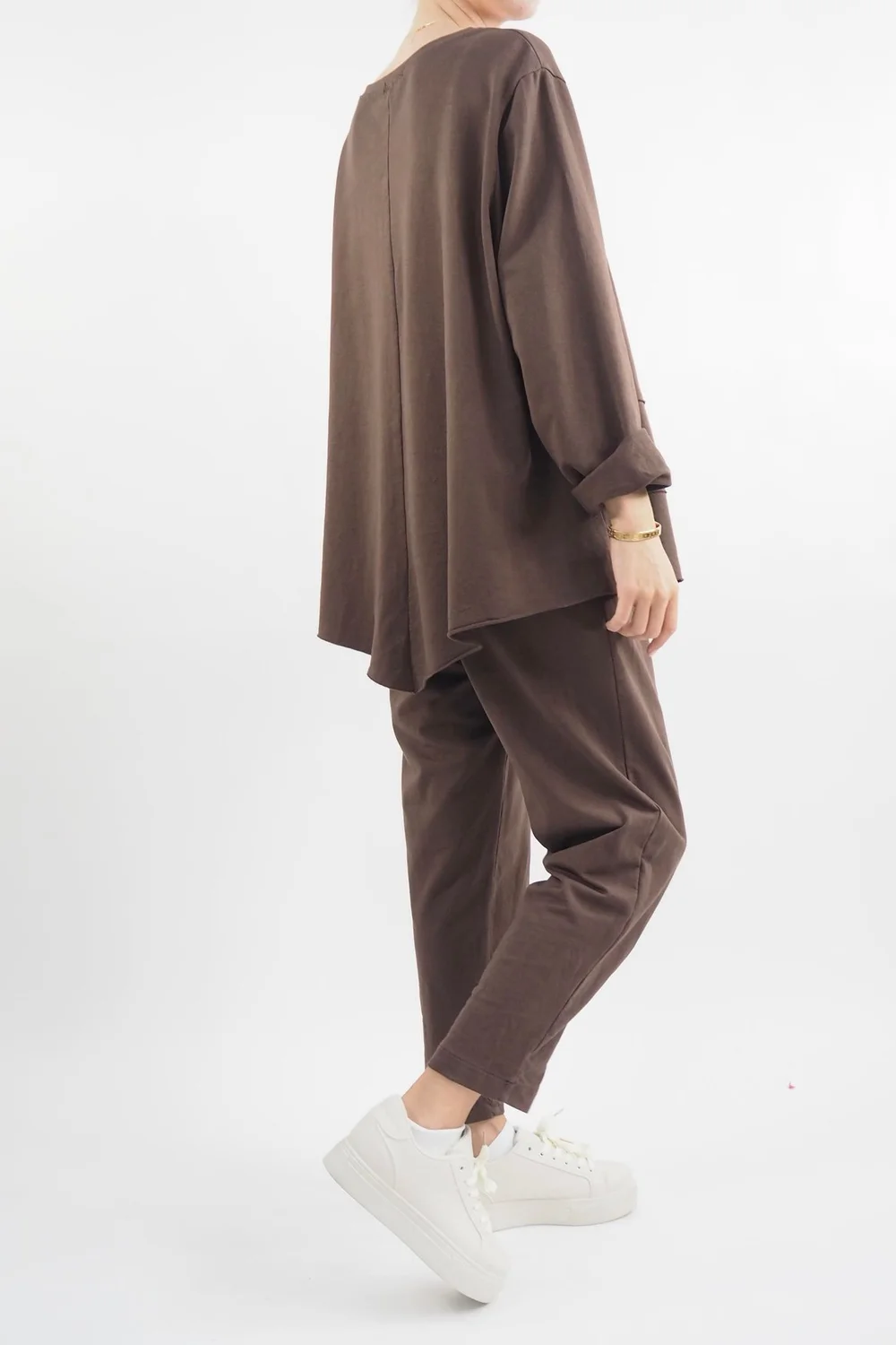 Made In Italy Apres Double V Raw Edge Top Truffle 4 Made In Italy Apres Double V Raw Edge Top Truffle - Image 2