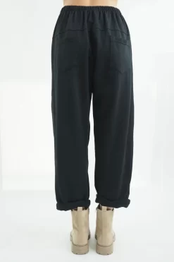 Made In Italy Apres Flat Front Pleat Jogger Black / -Fashion Women's Store made in italy apres flat front pleat jogger black03.jpg