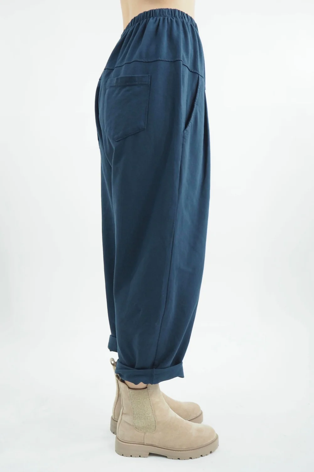 Made In Italy Apres Flat Front Pleat Jogger Midnight 4 Made In Italy Apres Flat Front Pleat Jogger Midnight - Image 2