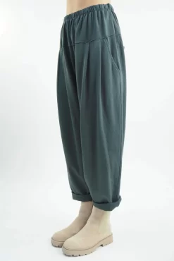 Made In Italy Apres Flat Front Pleat Jogger Shadow Grey 9 Made In Italy Apres Flat Front Pleat Jogger Shadow Grey -Fashion Women's Store made in italy apres flat front pleat jogger shadow04.jpg