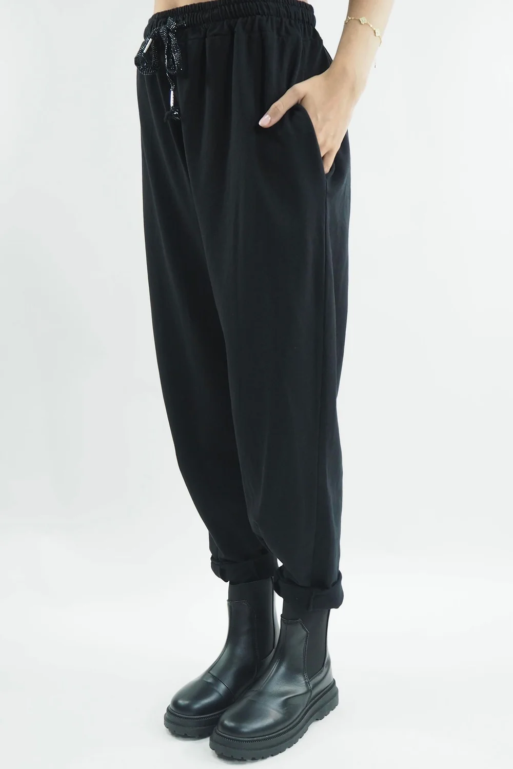 Made In Italy Apres Skinny Dart Jogger Black 6 Made In Italy Apres Skinny Dart Jogger Black - Image 4