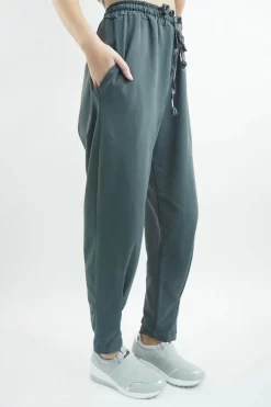 Made In Italy Apres Skinny Dart Jogger Shadow Grey 11 Made In Italy Apres Skinny Dart Jogger Shadow Grey -Fashion Women's Store made in italy apres skinny dart jogger shadow04.jpg