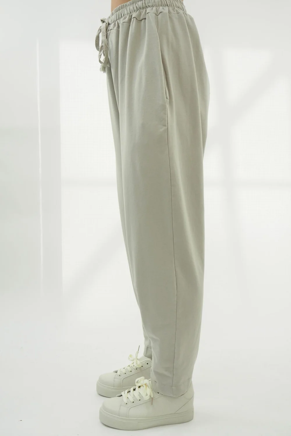 Made In Italy Apres Skinny Dart Jogger Stone 4 Made In Italy Apres Skinny Dart Jogger Stone - Image 2