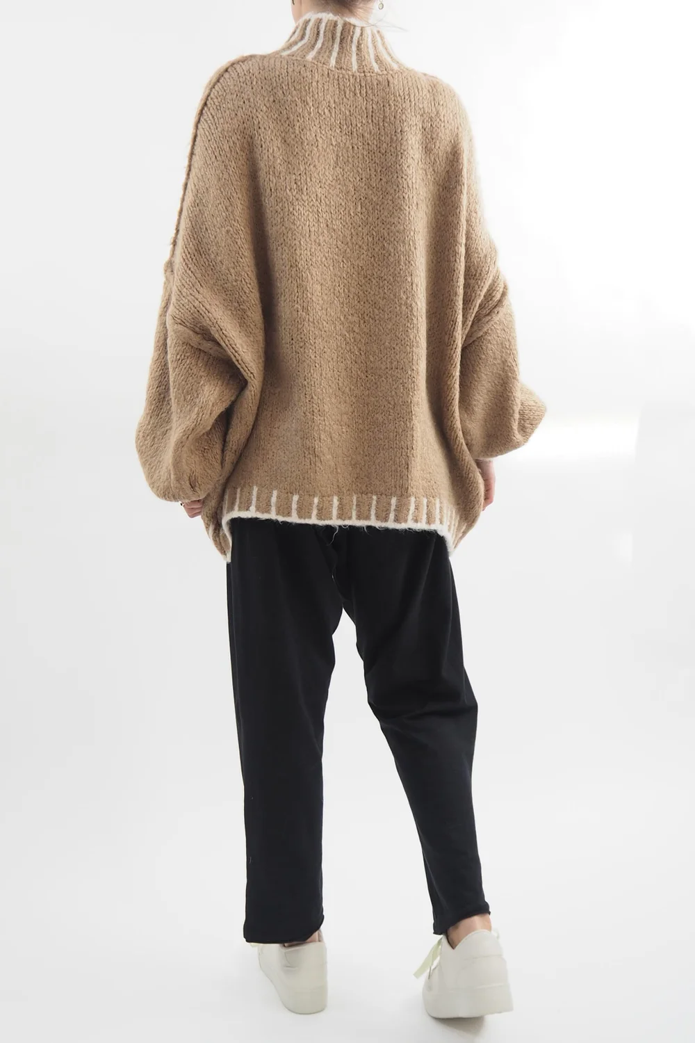 Made In Italy Arlo Oversized Blanket Stitch Knit Top Toast 6 Made In Italy Arlo Oversized Blanket Stitch Knit Top Toast - Image 4