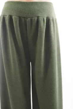Made In Italy Belgravia Pull On Stretch Wide Leg Trouser Olive / -Fashion Women's Store made in italy belgravia pull on stretch wide leg trouser olive3.jpg