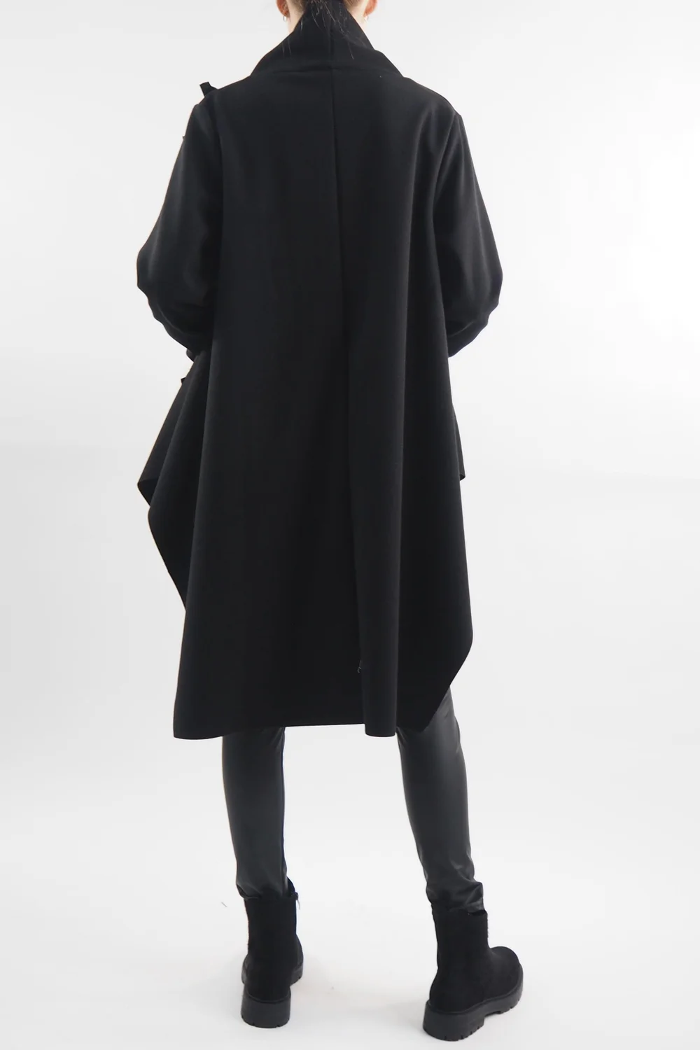 Made In Italy Belgravia Waterfall Swing Jacket Black 5 Made In Italy Belgravia Waterfall Swing Jacket Black - Image 3