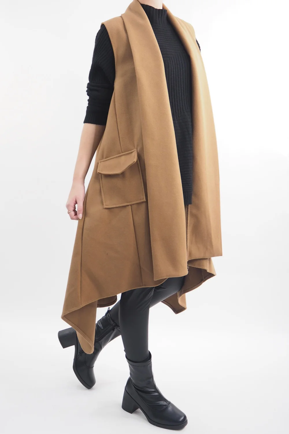 Made In Italy Belgravia Weekend Gilet Camel 4 Made In Italy Belgravia Weekend Gilet Camel - Image 2