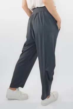 Made In Italy Bodhi Tuck Cocoon Pant Shadow Grey 9 Made In Italy Bodhi Tuck Cocoon Pant Shadow Grey -Fashion Women's Store made in italy bodhi tuck cocoon pant shadow grey14.jpg