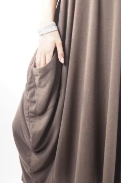 Made In Italy Chalet Classic Cocoon Knit Dress Truffle Brown 12 Made In Italy Chalet Classic Cocoon Knit Dress Truffle Brown -Fashion Women's Store made in italy chalet classic cocoon knit dress truffle brown05.jpg