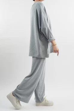 Made In Italy Chalet Pocketed Soft Knit Set Grey Marl -Fashion Women's Store made in italy chalet pocketed soft knit set grey marl 3.jpg