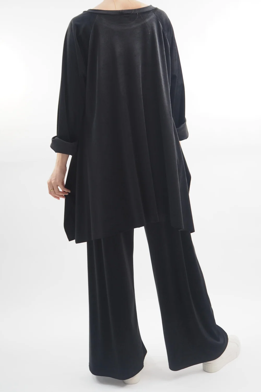 Made In Italy Chalet Soft Stretch Velour Split Side Set Black 5 Made In Italy Chalet Soft Stretch Velour Split Side Set Black - Image 3