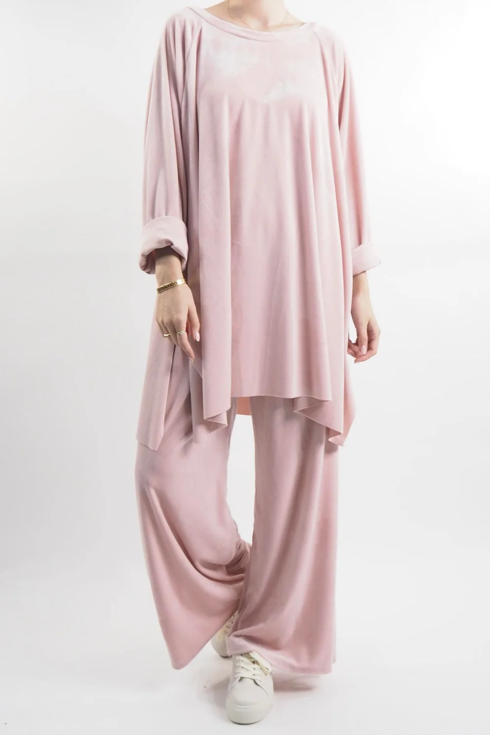 Made In Italy Chalet Soft Stretch Velour Set Blush 3 Made In Italy Chalet Soft Stretch Velour Set Blush