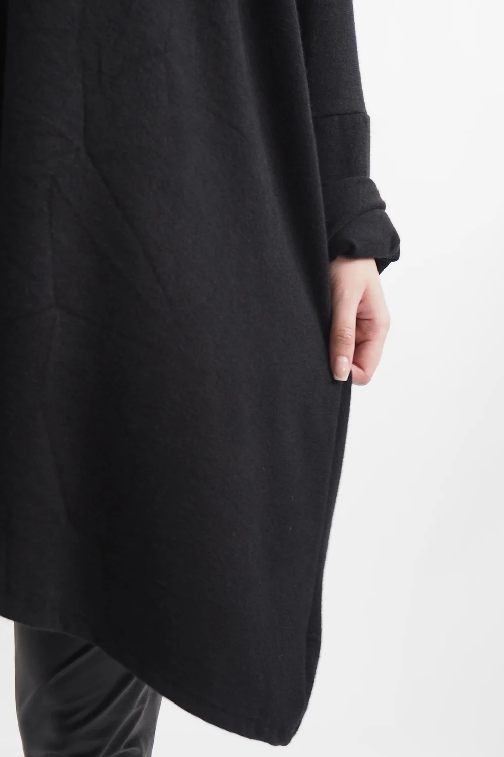 Made In Italy Chalet Super Slouch Cowl Knit Top Black 7 Made In Italy Chalet Super Slouch Cowl Knit Top Black - Image 5