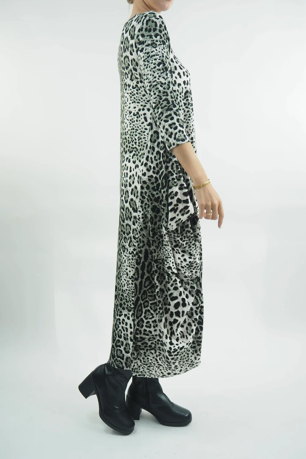 Made In Italy Classic Parachute Dress Mixed Animal Khaki 5 Made In Italy Classic Parachute Dress Mixed Animal Khaki - Image 3