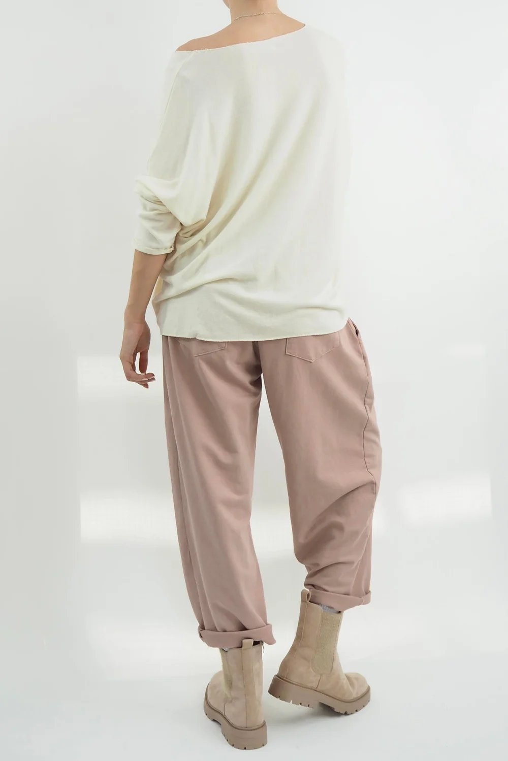 Made In Italy Classic Super Soft Fine Knit Top Winter White 5 Made In Italy Classic Super Soft Fine Knit Top Winter White - Image 3