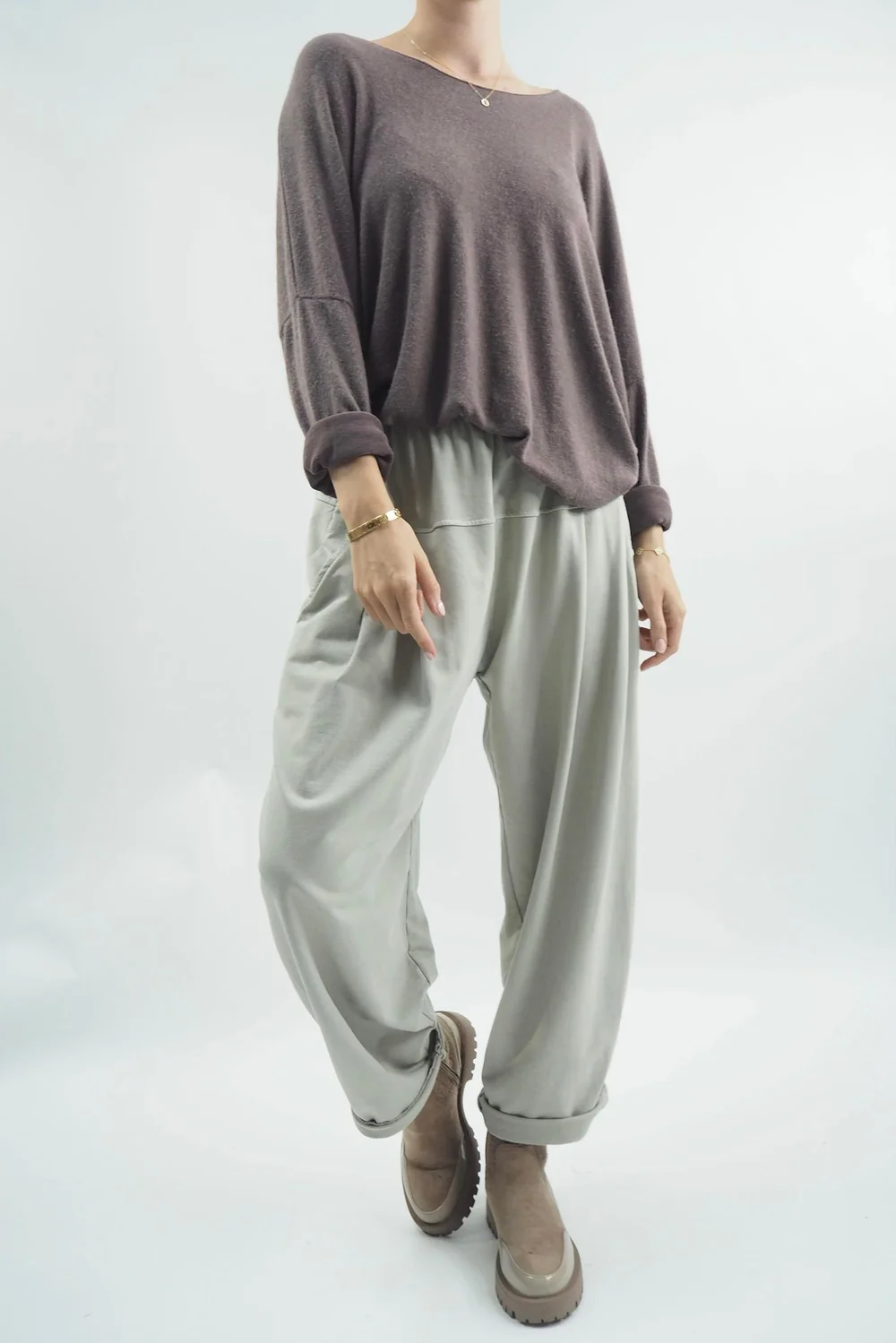 Made In Italy Classic Super Soft Fine Knit Top Hot Chocolate 3 Made In Italy Classic Super Soft Fine Knit Top Hot Chocolate