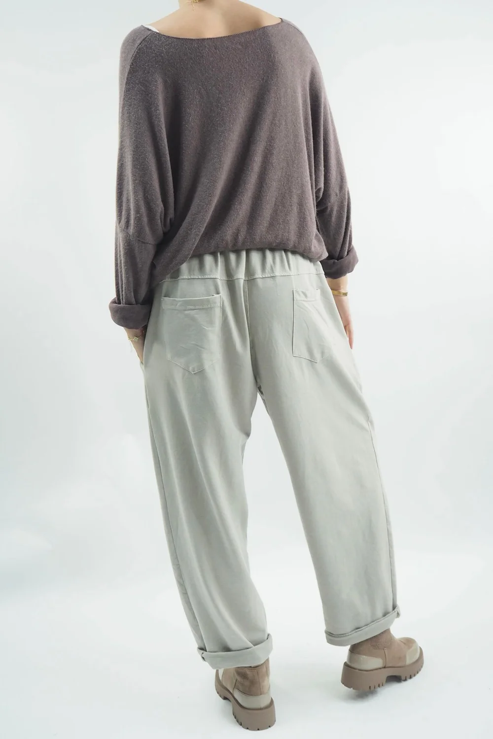 Made In Italy Classic Super Soft Fine Knit Top Hot Chocolate 5 Made In Italy Classic Super Soft Fine Knit Top Hot Chocolate - Image 3