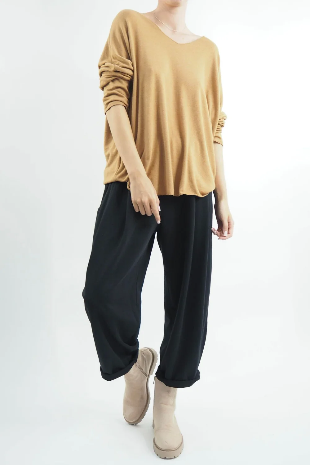 Made In Italy Classic Super Soft Fine Knit Top Tan 3 Made In Italy Classic Super Soft Fine Knit Top Tan