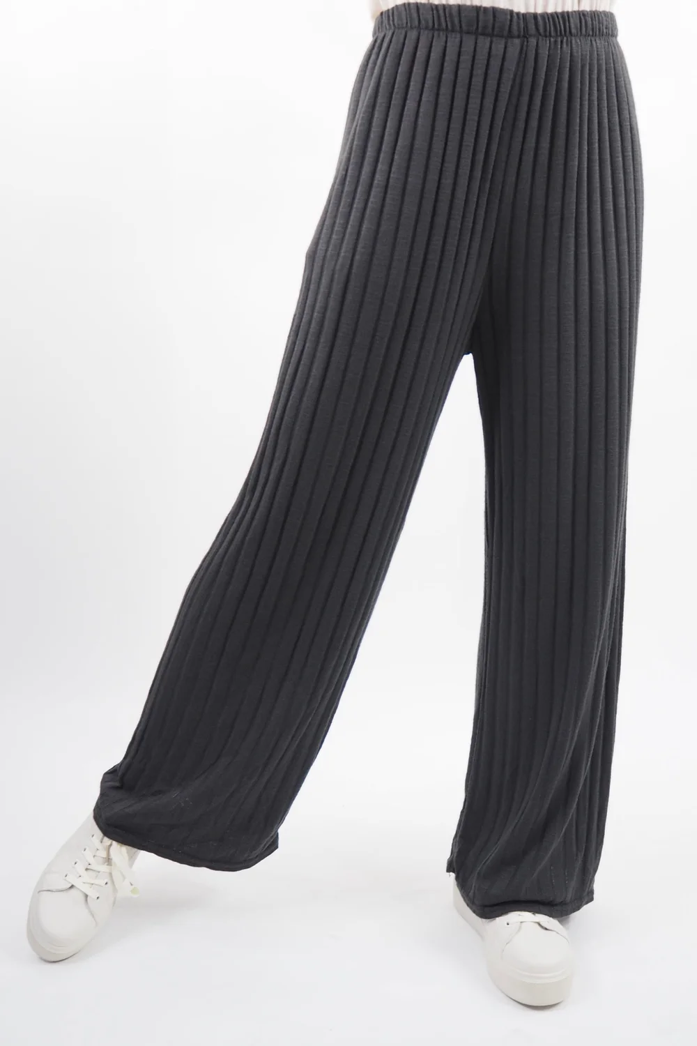Made In Italy Classic Super Soft Ribbed Fine Knit Pant Charcoal 3 Made In Italy Classic Super Soft Ribbed Fine Knit Pant Charcoal