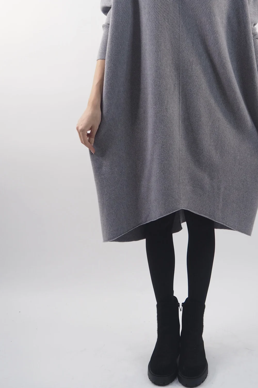 Made In Italy Conrad Archie Le Sac Dress Slate 7 Made In Italy Conrad Archie Le Sac Dress Slate - Image 5