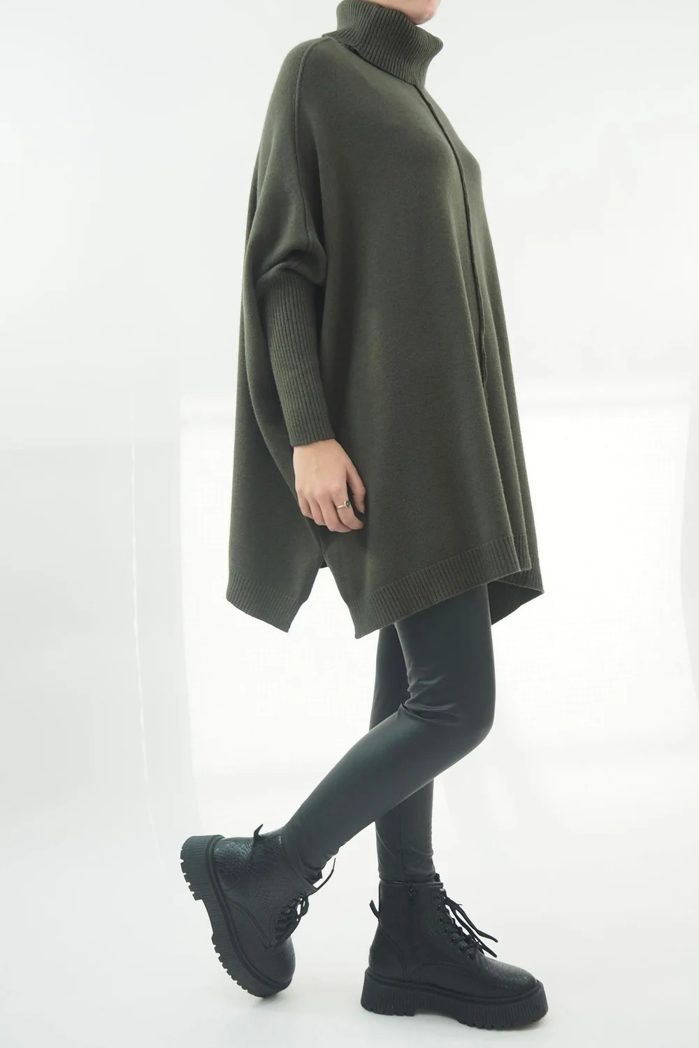 Made In Italy Conrad Classic Blanket Knit Top Deep Khaki 4 Made In Italy Conrad Classic Blanket Knit Top Deep Khaki - Image 2