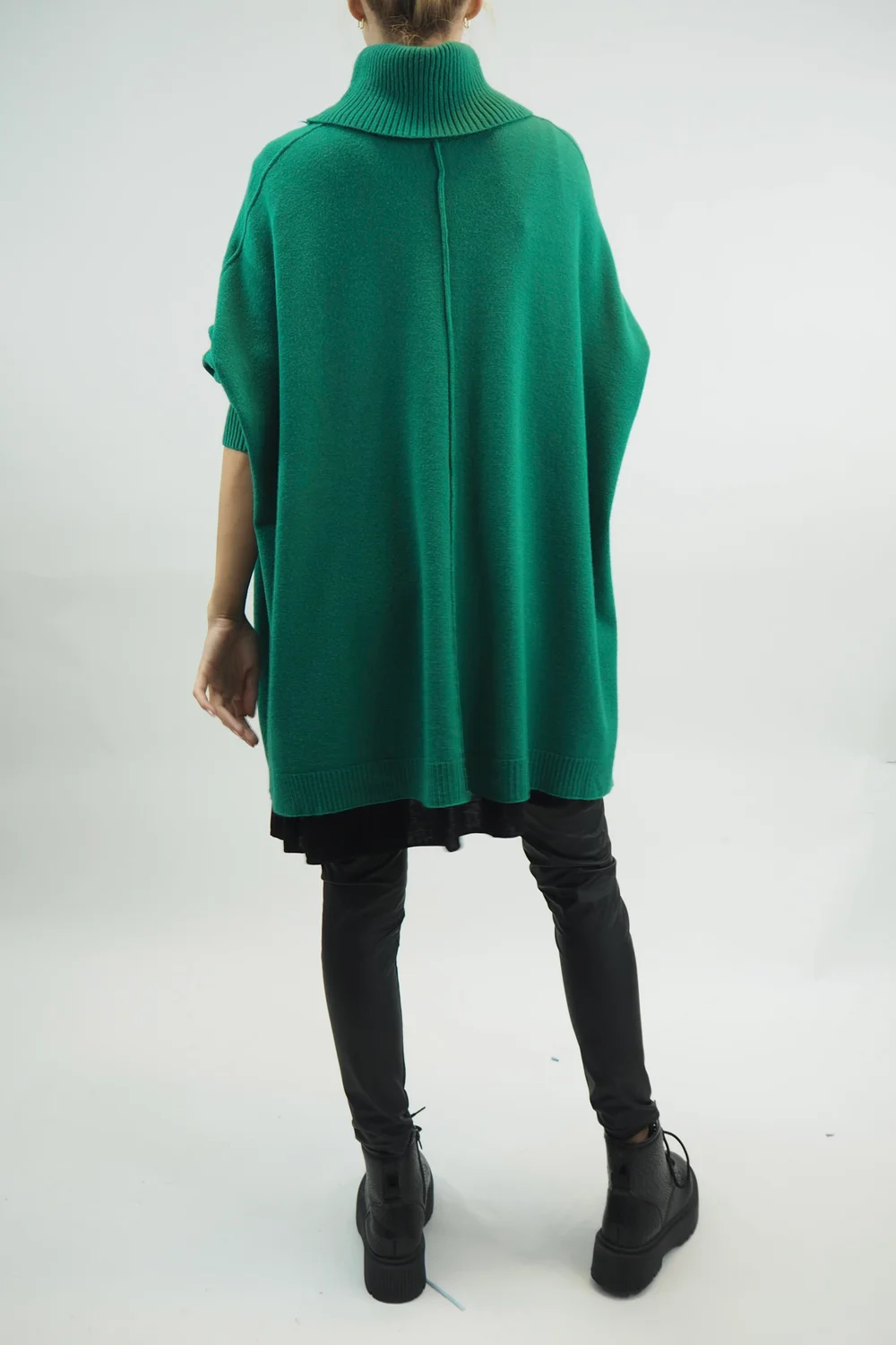 Made In Italy Conrad Classic Blanket Knit Top Emerald 6 Made In Italy Conrad Classic Blanket Knit Top Emerald - Image 4
