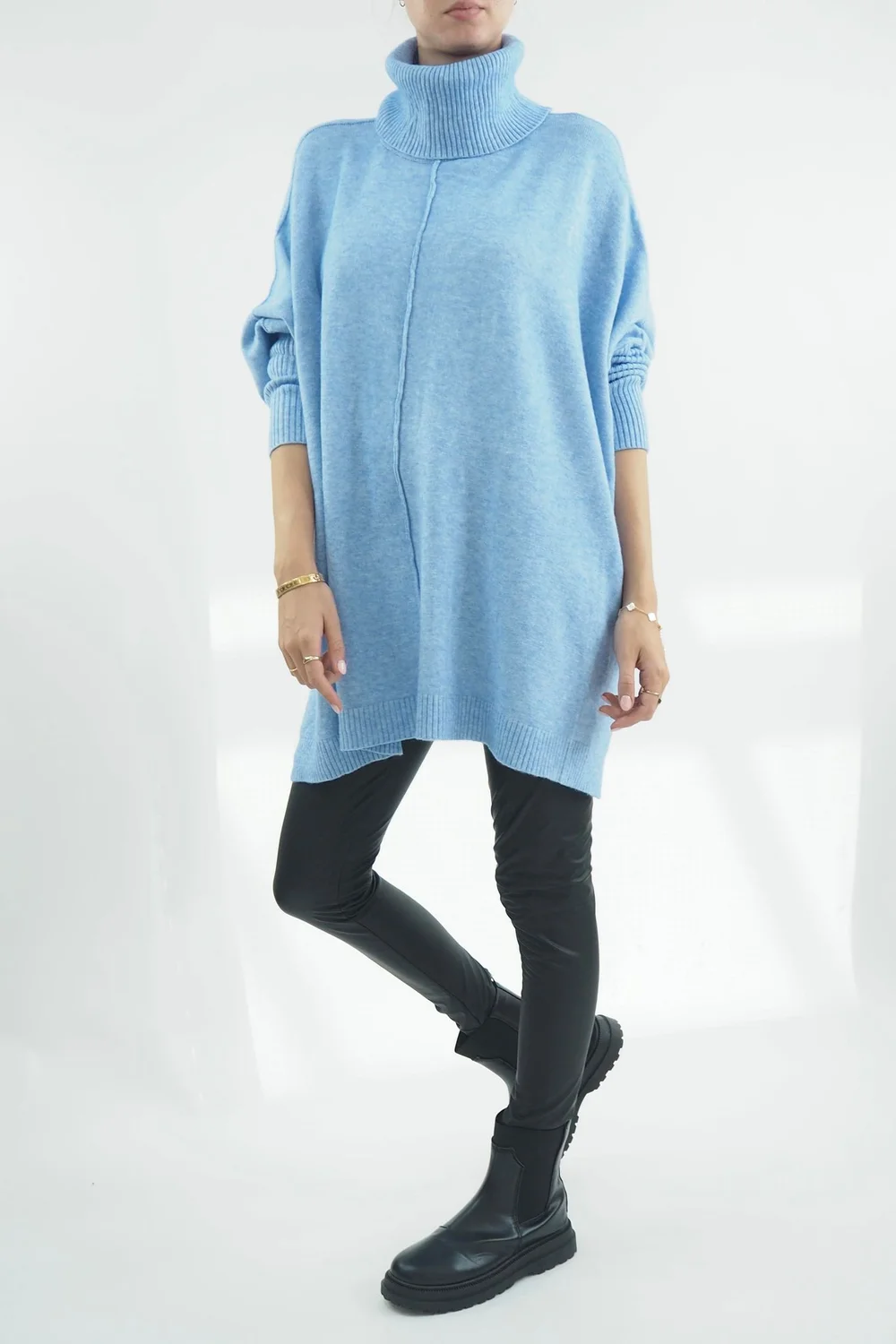 Made In Italy Conrad Classic Blanket Knit Top Sky 6 Made In Italy Conrad Classic Blanket Knit Top Sky - Image 4