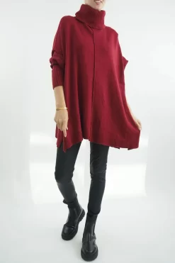 Made In Italy Conrad Classic Blanket Knit Top Winter Berry