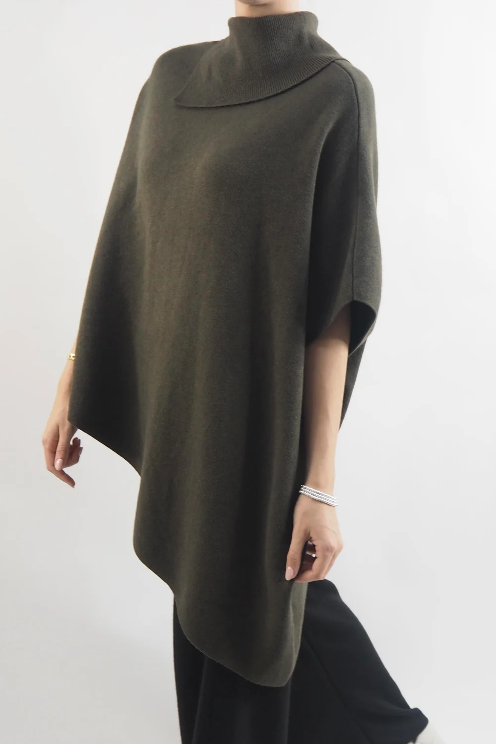 Made In Italy Conrad Tilt Knit Top Khaki 4 Made In Italy Conrad Tilt Knit Top Khaki - Image 2