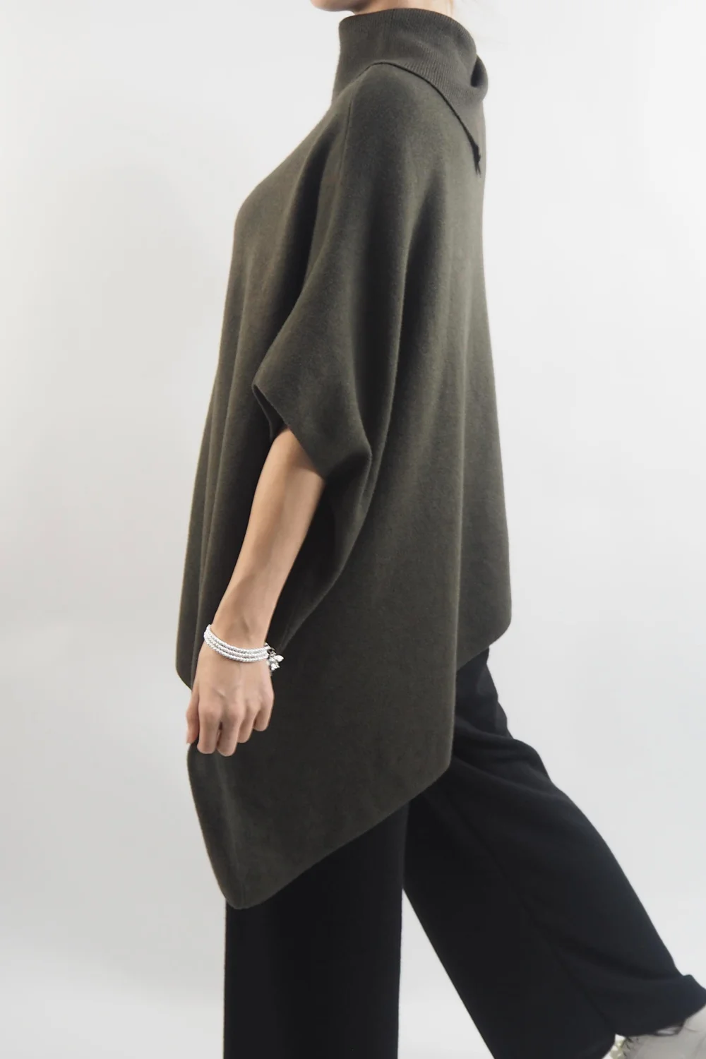 Made In Italy Conrad Tilt Knit Top Khaki 5 Made In Italy Conrad Tilt Knit Top Khaki - Image 3