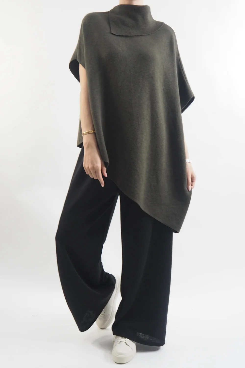 Made In Italy Conrad Tilt Knit Top Khaki 7 Made In Italy Conrad Tilt Knit Top Khaki - Image 5