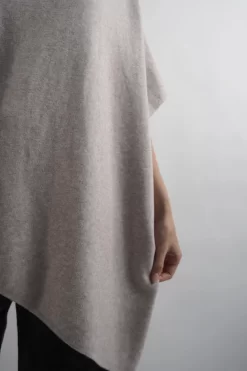 Made In Italy Conrad Tilt Knit Top Oatmeal 7 Made In Italy Conrad Tilt Knit Top Oatmeal -Fashion Women's Store made in italy conrad tilt knit top oatmeal1.jpg