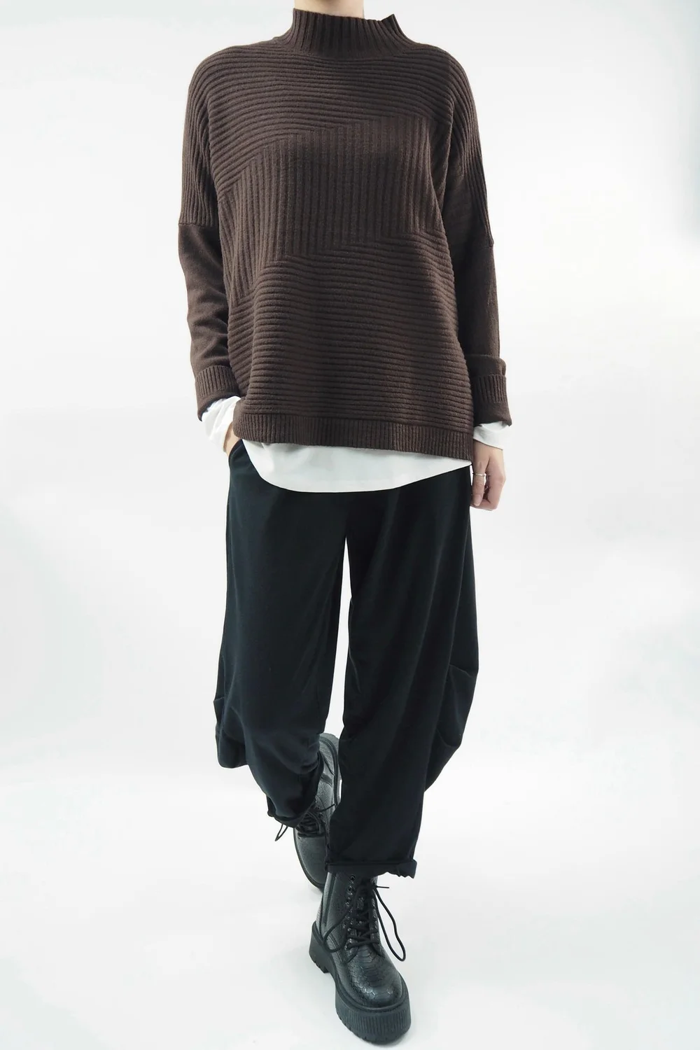 Made In Italy Conrad Turtle Ribby Knit Top Umber 3 Made In Italy Conrad Turtle Ribby Knit Top Umber