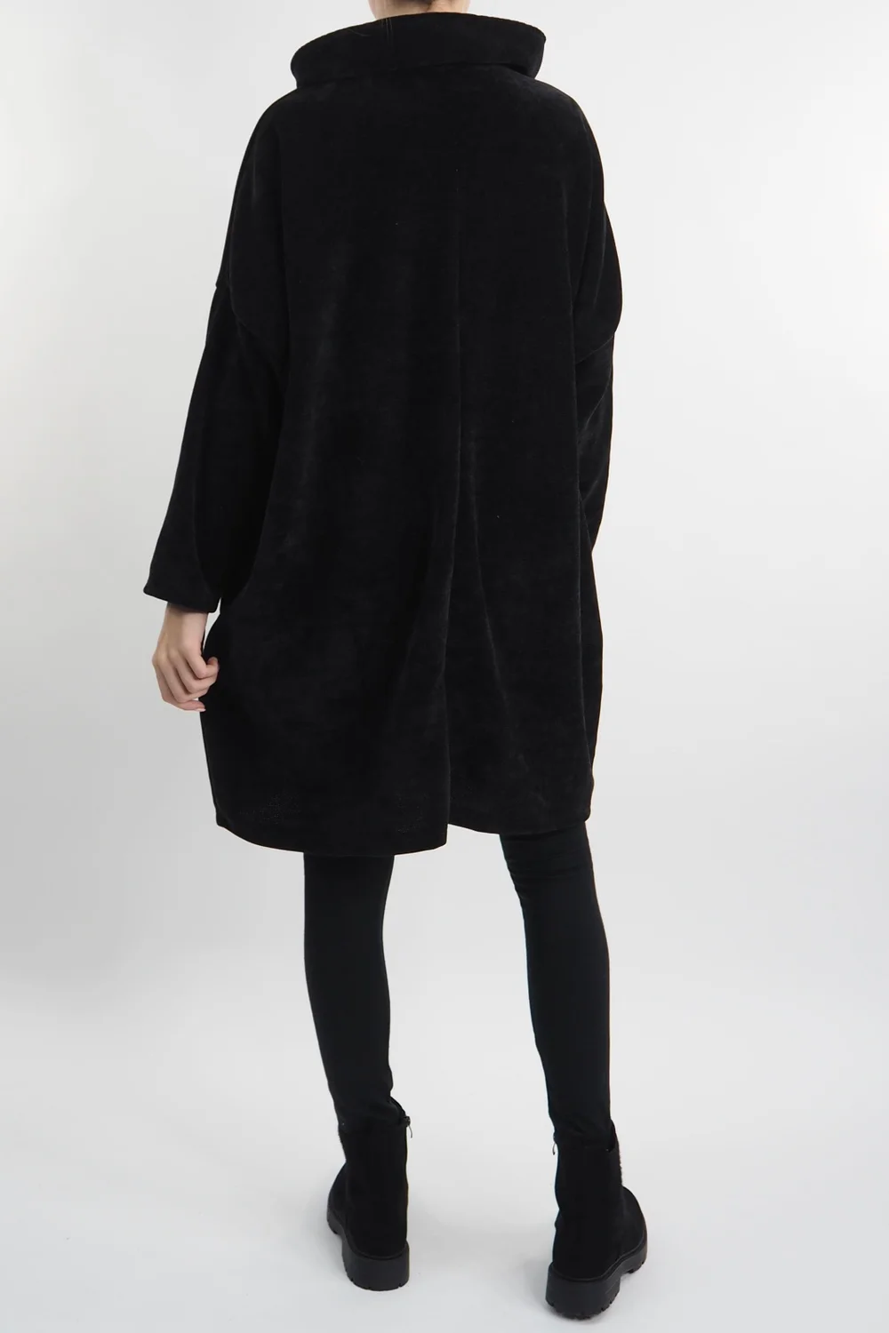 Made In Italy Dusk Pocketed Cowl Tunic Black 5 Made In Italy Dusk Pocketed Cowl Tunic Black - Image 3