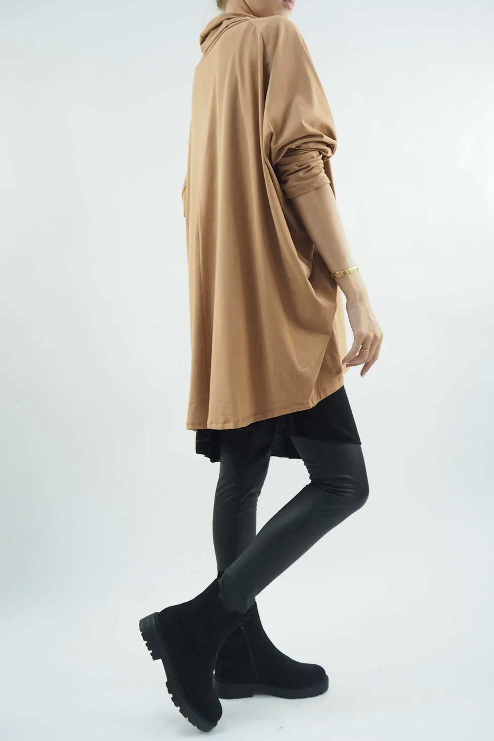 Made In Italy Edit Bubble Cowl Tan 4 Made In Italy Edit Bubble Cowl Tan - Image 2