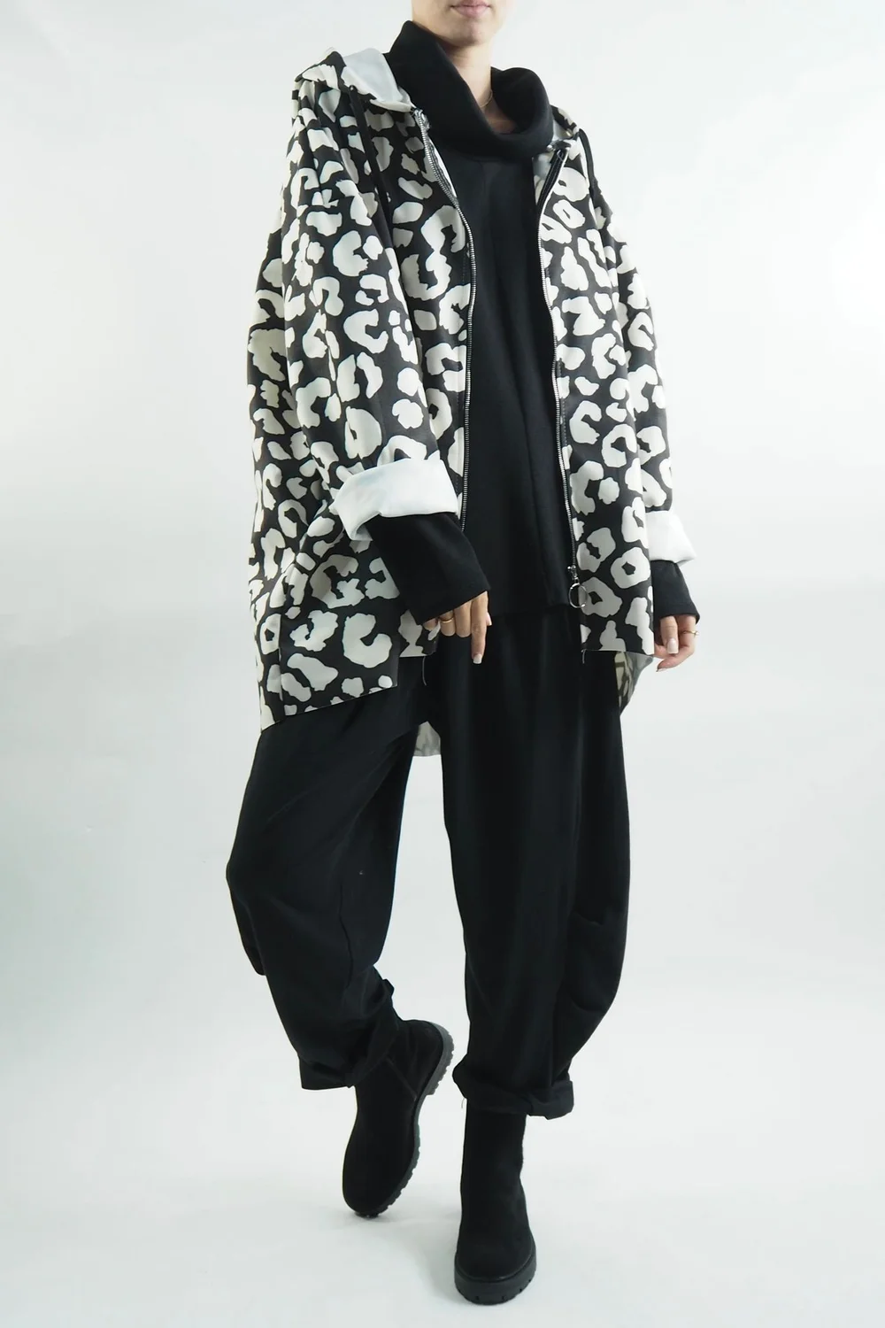 Made In Italy Hope Moleskin Touch Leopard Cocoon Jacket Mono 3 Made In Italy Hope Moleskin Touch Leopard Cocoon Jacket Mono