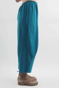 Made In Italy Lagenlook Classic Crop Cocoon Pant Teal -Fashion Women's Store made in italy lagenlook classic cocoon pant teal 3.jpg