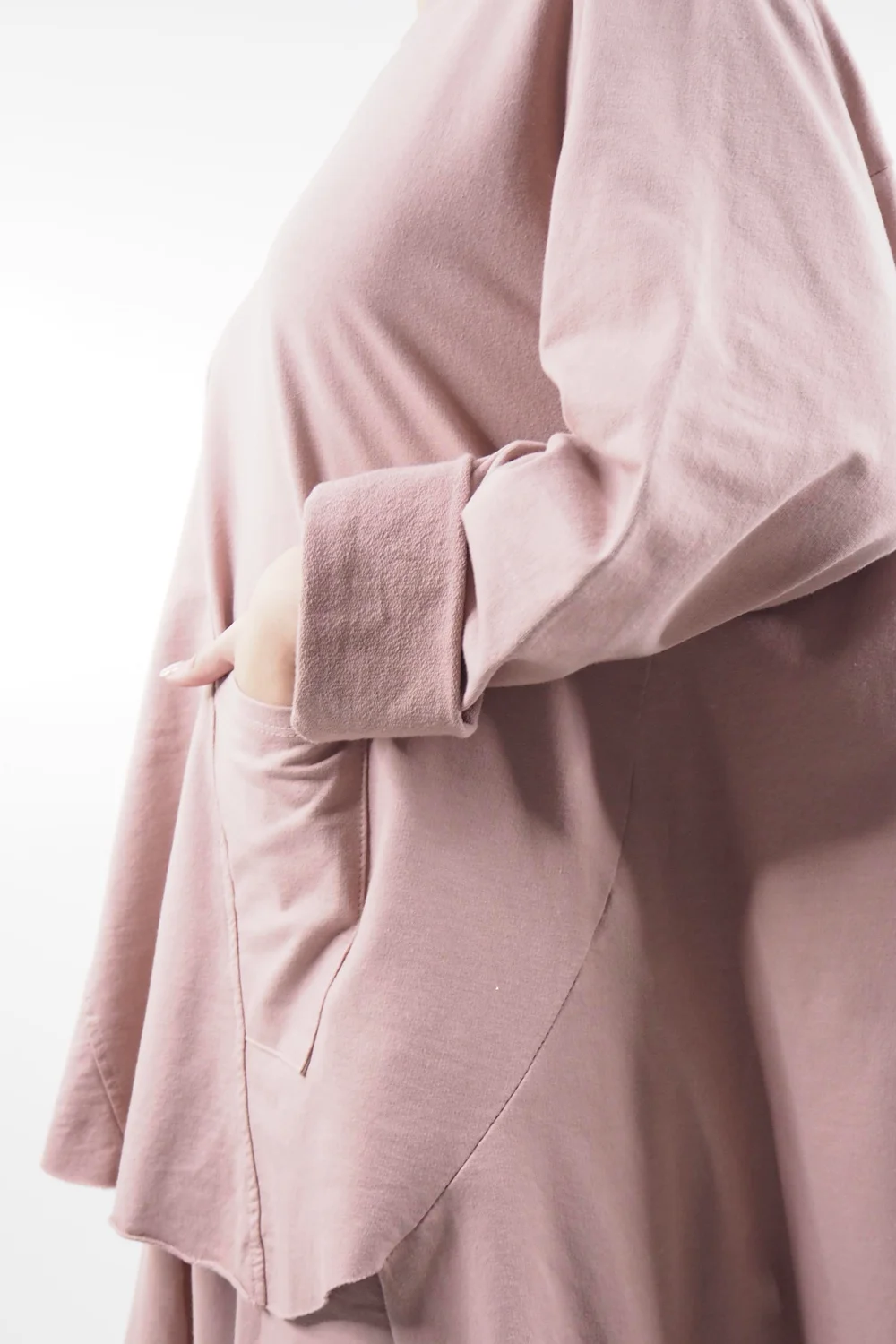 Made In Italy Lagenlook High Low Pocket Sweatshirt Antique Rose 6 Made In Italy Lagenlook High Low Pocket Sweatshirt Antique Rose - Image 4