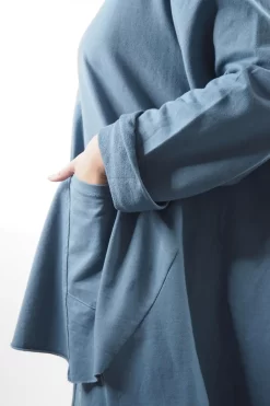 Made In Italy Lagenlook High Low Pocket Sweatshirt Denim -Fashion Women's Store made in italy lagenlook high low pocket sweatshirt denim04.jpg