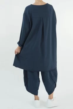 Made In Italy Lagenlook High Low Pocket Sweatshirt Midnight -Fashion Women's Store made in italy lagenlook high low pocket sweatshirt navy3.jpg