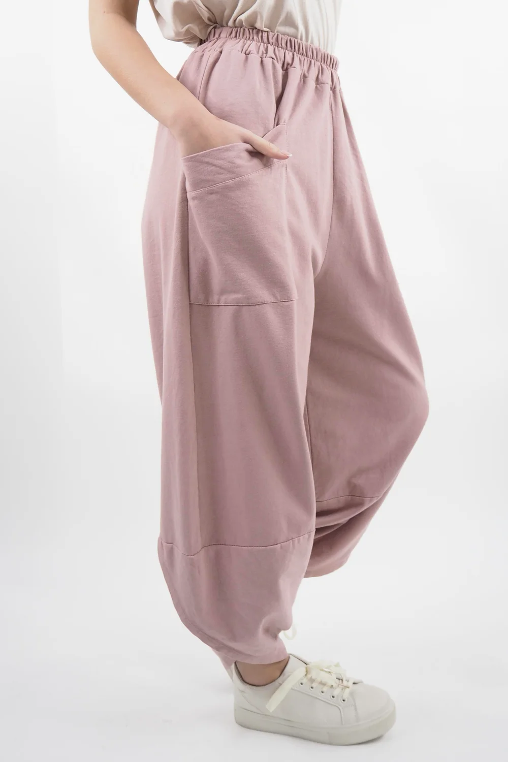 Made In Italy Lagenlook Shelby Cocoon Pant Antique Rose / 4 Made In Italy Lagenlook Shelby Cocoon Pant Antique Rose / - Image 2