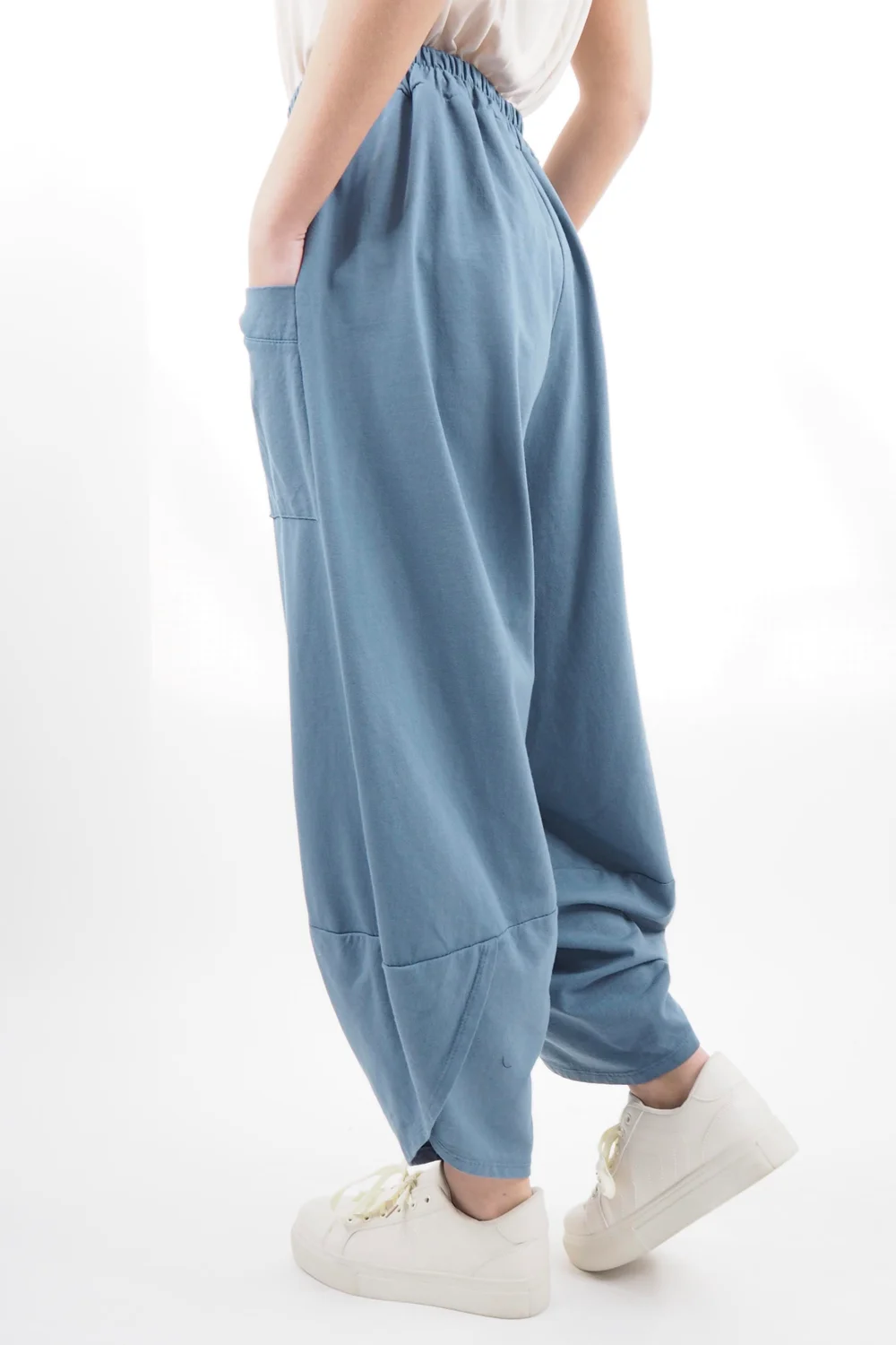 Made In Italy Lagenlook Shelby Cocoon Pant Denim 5 Made In Italy Lagenlook Shelby Cocoon Pant Denim - Image 3