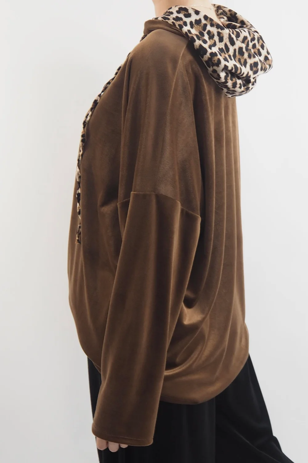 Made In Italy Leopard Love Stretch Velour Hoodie Tan 4 Made In Italy Leopard Love Stretch Velour Hoodie Tan - Image 2