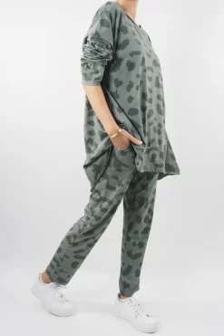 Made In Italy Cotton Lounging Leopard Set Soft Khaki / 9 Made In Italy Cotton Lounging Leopard Set Soft Khaki / -Fashion Women's Store made in italy lounging leopard set soft khaki 2.jpg