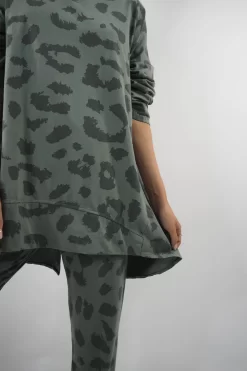 Made In Italy Lounging Leopard Set Soft Khaki 10 Made In Italy Lounging Leopard Set Soft Khaki -Fashion Women's Store made in italy lounging leopard set soft khaki 5.jpg 1