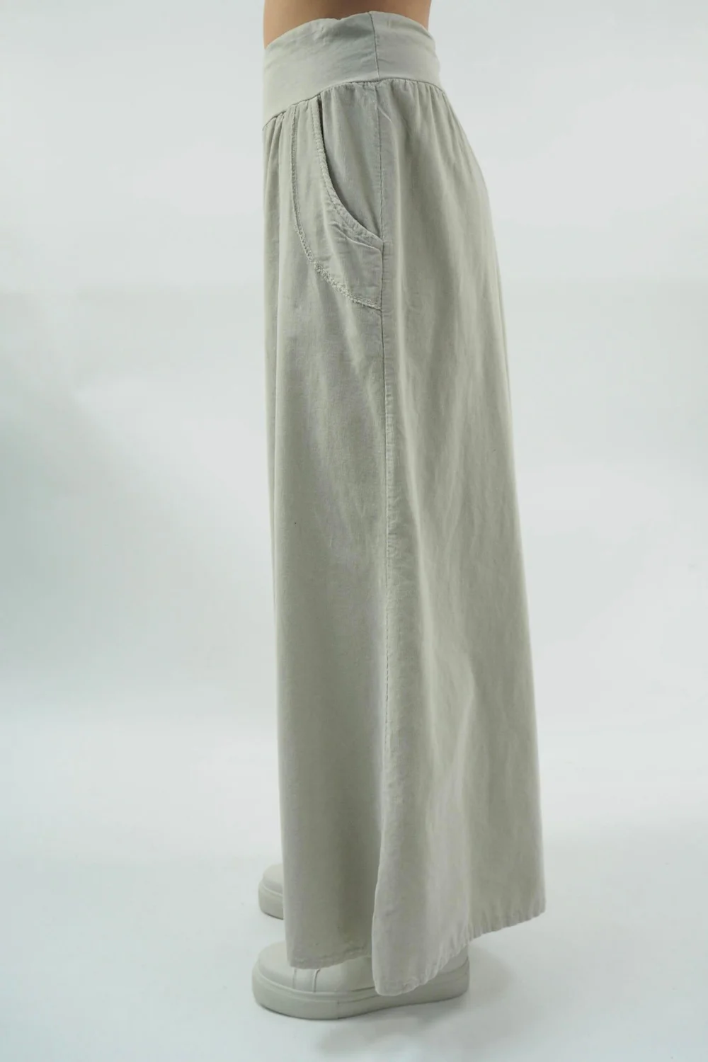 Made In Italy Malone Needlecord Culotte Stone 5 Made In Italy Malone Needlecord Culotte Stone - Image 3